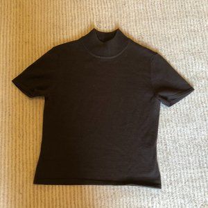 Womens Tahari Mock Neck Short Sleeve Knit Top